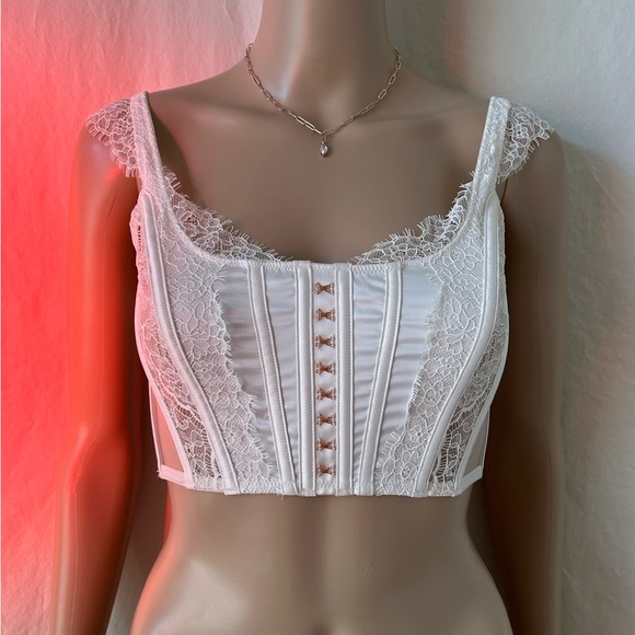 V.S. White Dream Angels Corset♛ - Picture 1 of 6